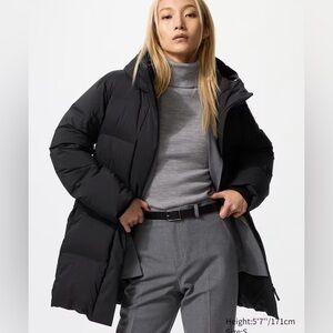 Uniqlo Seamless Down Short Coat Jacket